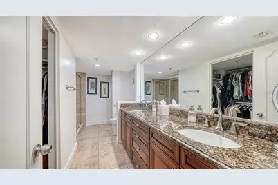 888 Boulevard Of The Arts #505, Sarasota, FL 34236 - Photo 31