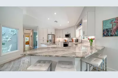 5161 Flicker Field Circle, Sarasota, FL 34231 - Photo 19