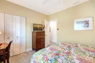 5161 Flicker Field Cir, Sarasota, FL 34231 - Photo 39