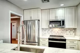 5161 Flicker Field Cir, Sarasota, FL 34231 - Photo 61