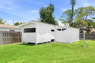 5701 Blount Ave, Sarasota, FL 34231 - Photo 31