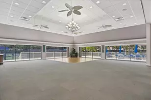 211 Carriage House Ln, Nokomis, FL 34275 - Photo 35