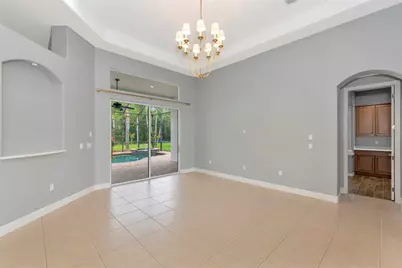 14711 2nd Avenue Circle NE, Bradenton, FL 34212 - Photo 5