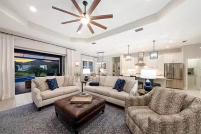 12825 Coastal Breeze Way, Bradenton, FL 34211 - Photo 9