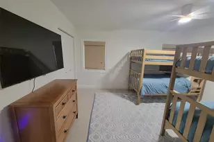 323 Madison Dr, Sarasota, FL 34236 - Photo 23