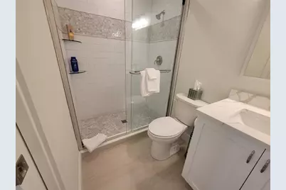 323 Madison Drive, Sarasota, FL 34236 - Photo 13