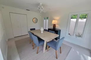 323 Madison Dr, Sarasota, FL 34236 - Photo 9