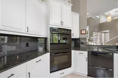 617 Weston Pointe Court, Longboat Key, FL 34228 - Photo 47