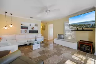 1827 Baywood Dr, Sarasota, FL 34231 - Photo 17