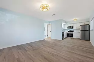 1258 Barbara Dr, Venice, FL 34285 - Photo 9