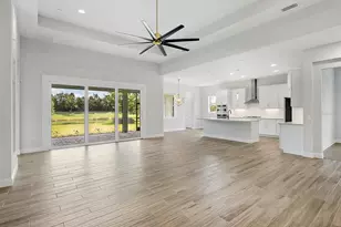 8282 Grande Shores Dr, Sarasota, FL 34240 - Photo 11