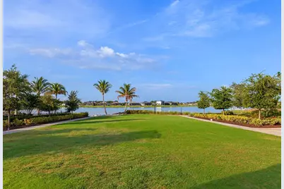 8282 Grande Shores Drive, Sarasota, FL 34240 - Photo 77