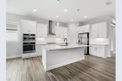 8282 Grande Shores Drive, Sarasota, FL 34240 - Photo 19
