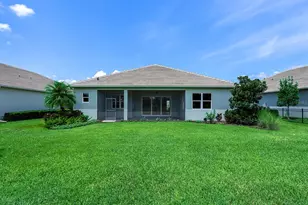 8282 Grande Shores Dr, Sarasota, FL 34240 - Photo 53