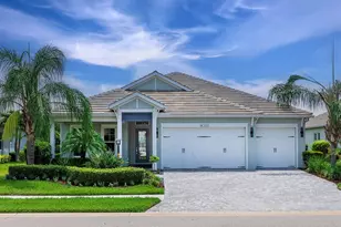 8282 Grande Shores Dr, Sarasota, FL 34240 - Photo 1