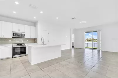 8424 Nandina Drive, Sarasota, FL 34240 - Photo 13