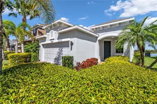 8424 Nandina Dr, Sarasota, FL 34240 - Photo 11