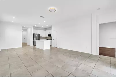 8424 Nandina Drive, Sarasota, FL 34240 - Photo 19