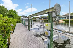 3803 Hawk Island Dr, Bradenton, FL 34208 - Photo 11