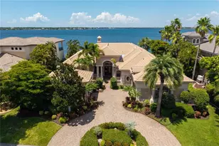 3803 Hawk Island Dr, Bradenton, FL 34208 - Photo 1