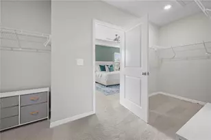 2032 Midnight Pearl Dr, Sarasota, FL 34240 - Photo 31