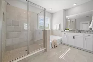 2032 Midnight Pearl Dr, Sarasota, FL 34240 - Photo 29
