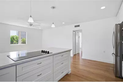 765 John Ringling Boulevard #1CLARI, Sarasota, FL 34236 - Photo 3