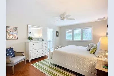 620 North Point Drive, Holmes Beach, FL 34217 - Photo 45