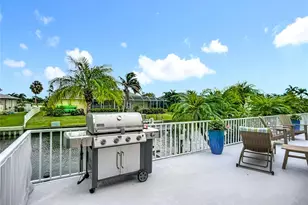 620 North Point Dr, Holmes Beach, FL 34217 - Photo 65