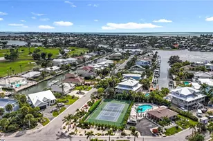620 North Point Dr, Holmes Beach, FL 34217 - Photo 83