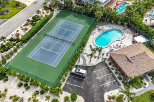 620 North Point Dr, Holmes Beach, FL 34217 - Photo 87