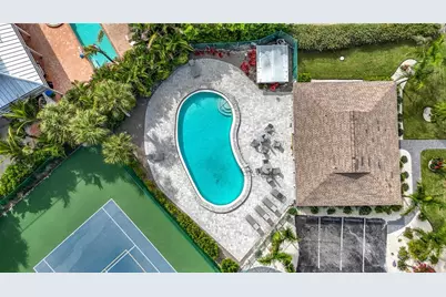 620 North Point Drive, Holmes Beach, FL 34217 - Photo 85