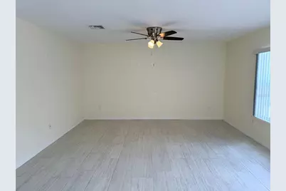 9064 Bensonhurst Lane, Englewood, FL 34224 - Photo 3