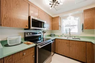 2463 Terry Ln, Sarasota, FL 34231 - Photo 21