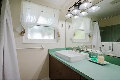 2463 Terry Lane, Sarasota, FL 34231 - Photo 27