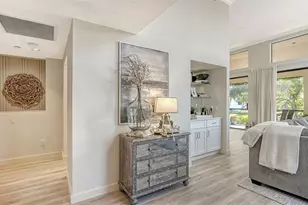2000 Harbourside Dr, Longboat Key, FL 34228 - Photo 5