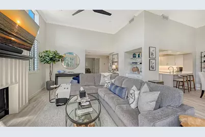 2000 Harbourside Drive #1501, Longboat Key, FL 34228 - Photo 3