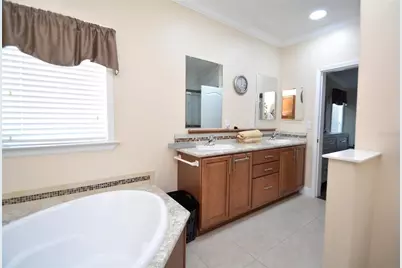 602 Carefree, Venice, FL 34285 - Photo 19