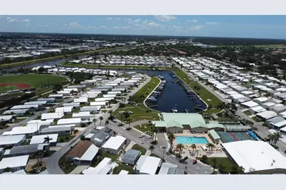 602 Carefree, Venice, FL 34285 - Photo 11
