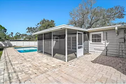 2866 Louise Street, Sarasota, FL 34237 - Photo 9