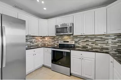 2866 Louise Street, Sarasota, FL 34237 - Photo 3