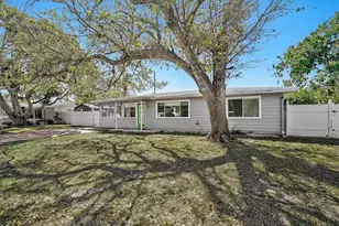 2866 Louise St, Sarasota, FL 34237 - Photo 1