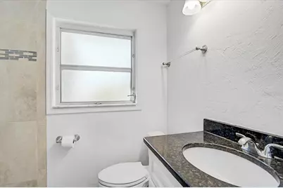 2866 Louise Street, Sarasota, FL 34237 - Photo 19