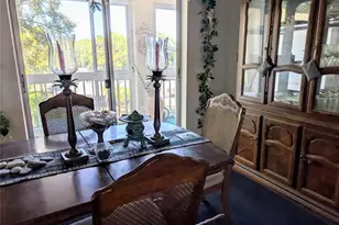 3714 Lake Bayshore Dr, Bradenton, FL 34205 - Photo 13