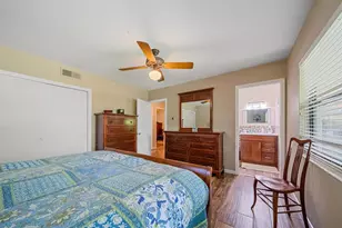 2462 Clematis St, Sarasota, FL 34239 - Photo 25