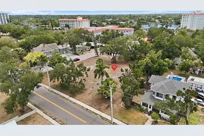 204 15th Street W, Bradenton, FL 34205 - Photo 3