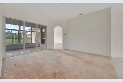 4206 73rd Terrace E, Sarasota, FL 34243 - Photo 7