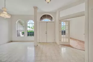 4206 73rd Terrace E, Sarasota, FL 34243 - Photo 3