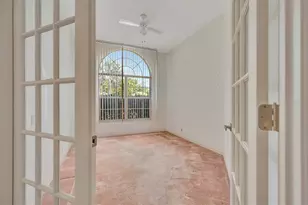 4206 73rd Terrace E, Sarasota, FL 34243 - Photo 5