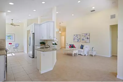 4211 64th Avenue E, Sarasota, FL 34243 - Photo 11